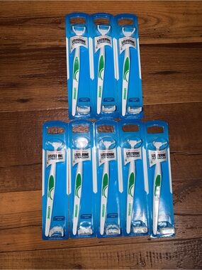 NWT- Listerine Ultraclean Access Flossers (8 Pack)
